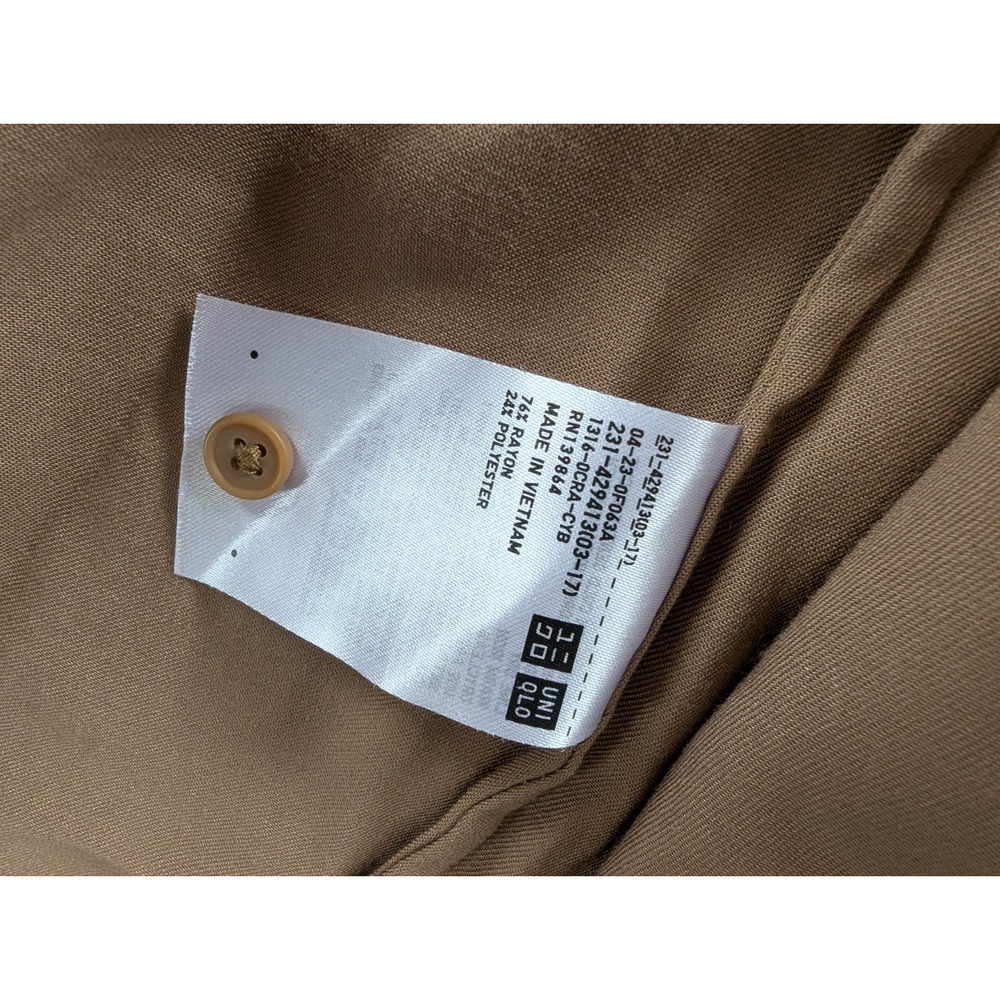UNIQLO Camel Button Down Blouse Women Medium Rayon Blend Long Sleeve - Picture 3 of 6